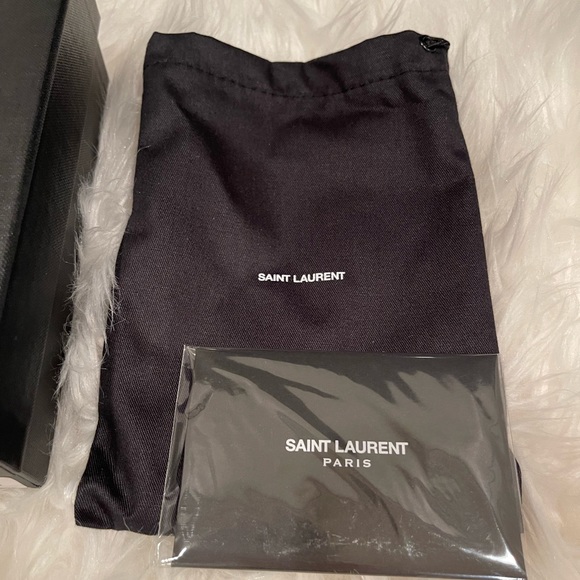 Saint Laurent YSL Small Uptown Cabas Top Handle Bag Black Clutch - Picture 2 of 15